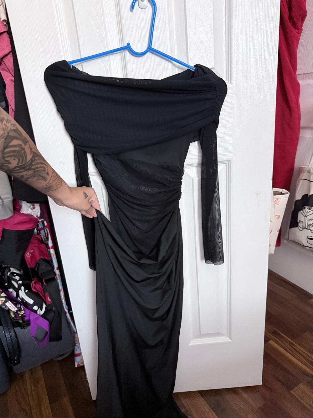 Black Off-Shoulder Ruched Long Sleeve Dress -